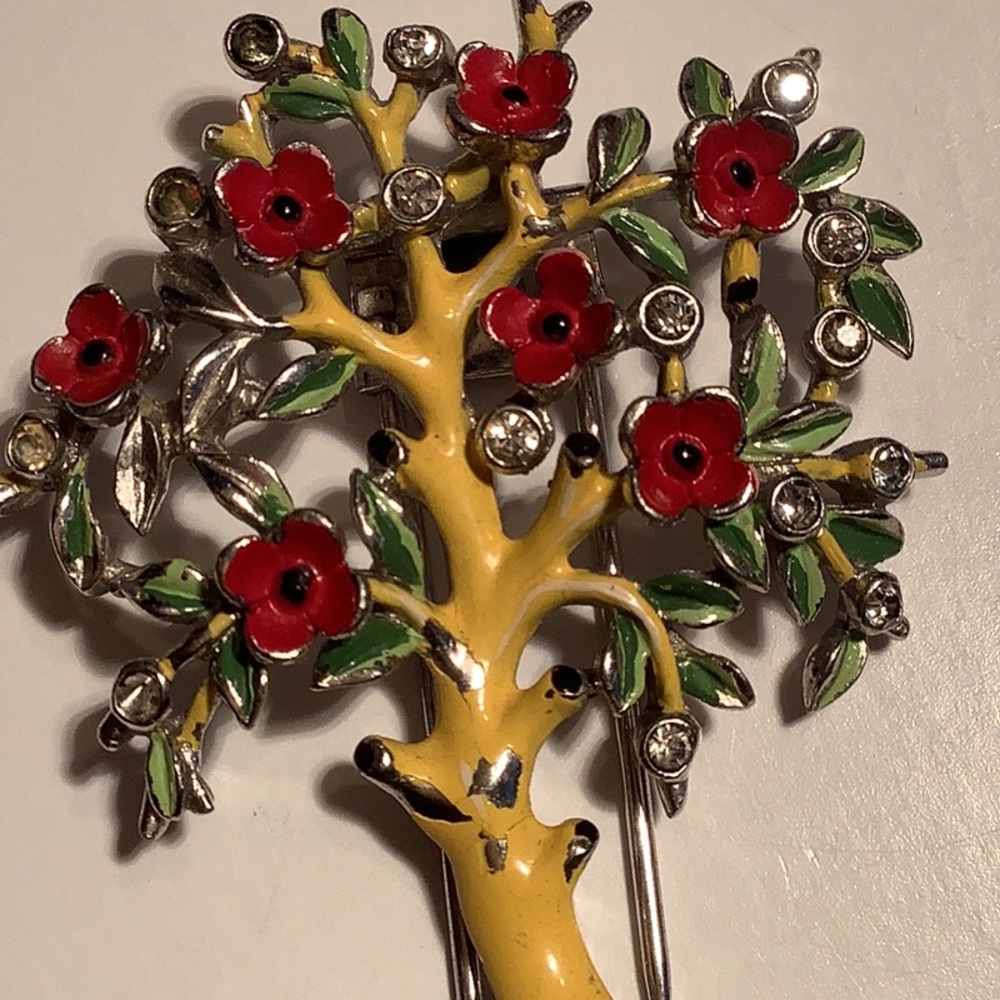 *RARE* 1942 ALFRED PHILIPPE CROWN TRIFARI “TREE OF LIFE” ENAMEL FUR CLIP 80 yo!